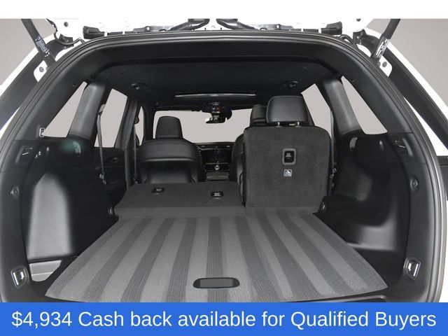 New 2026 Jeep Grand Cherokee Altitude AWD/4WD image 33