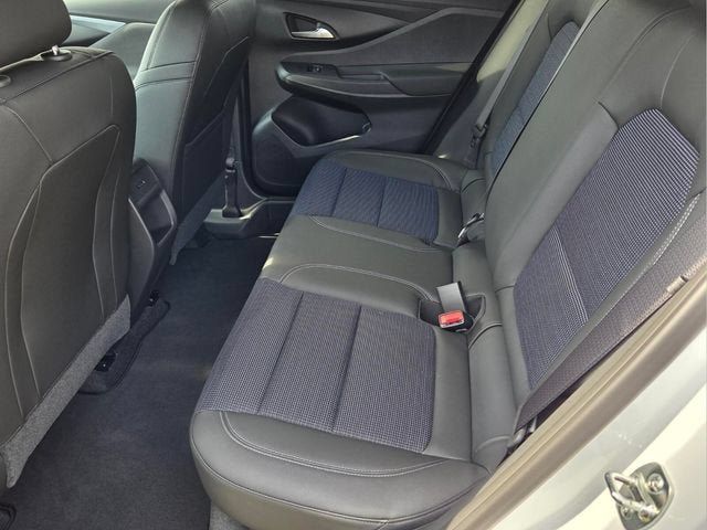 New 2026 Buick Envista Sport Touring FWD image 12