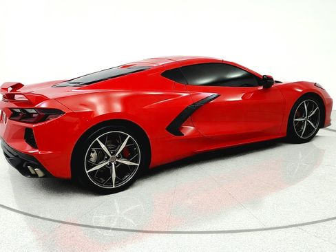 Used 2022 Chevrolet Corvette Stingray Preferred Cpe w/ Z51 Performance Package RWD image 7