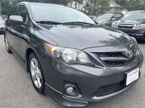 Used 2013 Toyota Corolla S FWD image 1