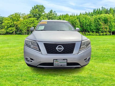Used 2015 Nissan Pathfinder SV AWD/4WD image 3