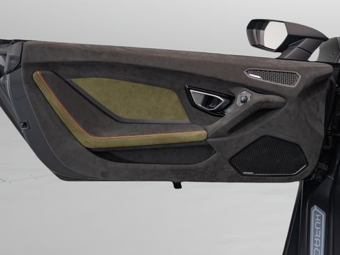 Used 2024 Lamborghini Huracan Sterrato AWD/4WD image 20