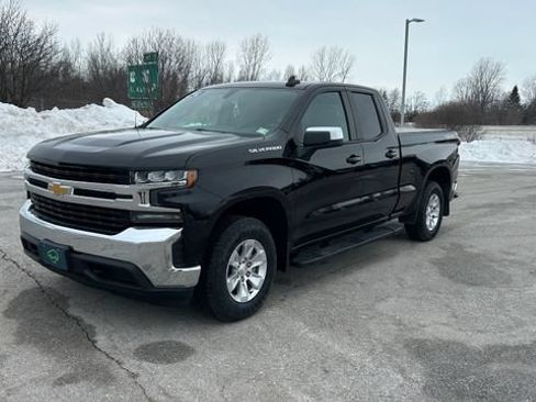 Certified 2019 Chevrolet Silverado 1500 LT w/ All-Star Edition AWD/4WD image 7