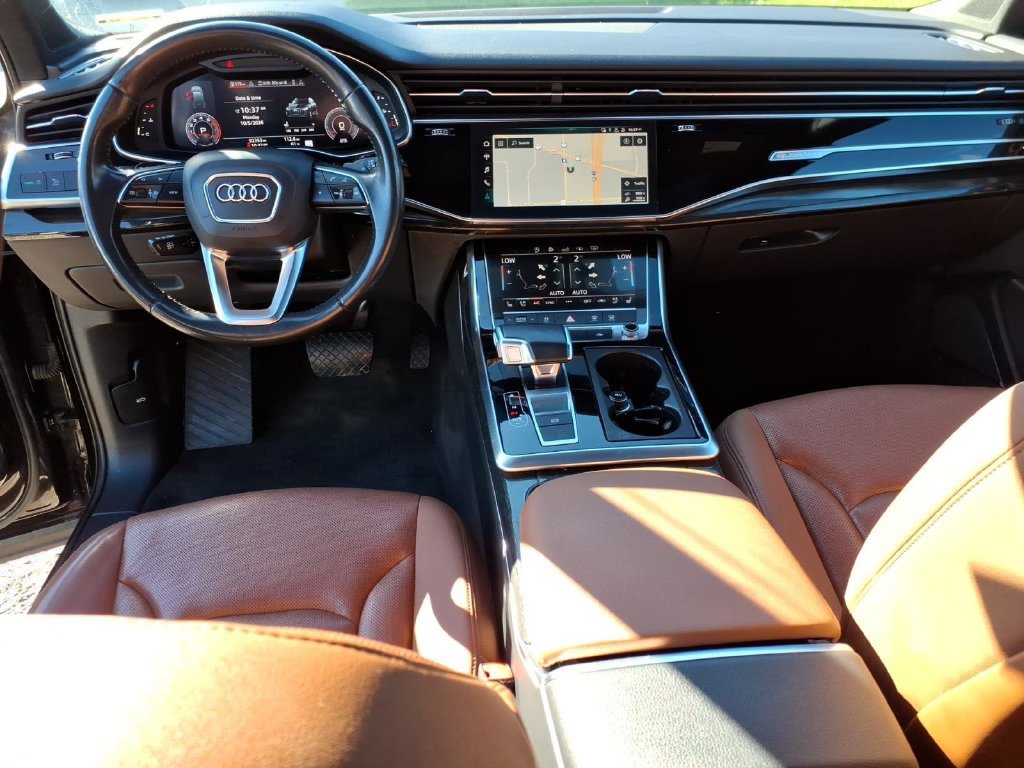 Used 2020 Audi Q7 3.0T Premium Plus w/ Premium Plus Package AWD/4WD image 14
