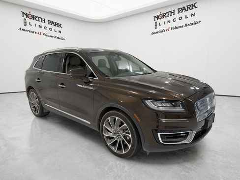 Used 2019 Lincoln Nautilus Reserve w/ Class II Trailer Tow Package FWD image 7