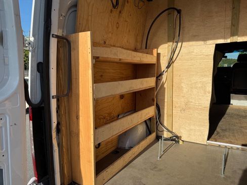 Used 2021 Mercedes-Benz Sprinter 2500 image 11