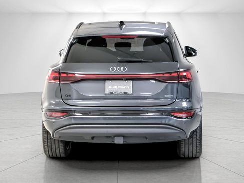 New 2025 Audi Q6 e-tron Premium Plus image 4