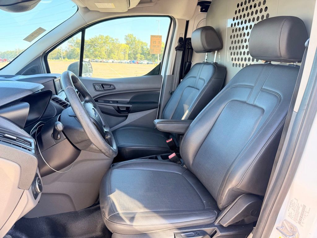 Used 2019 Ford Transit Connect XL FWD image 12