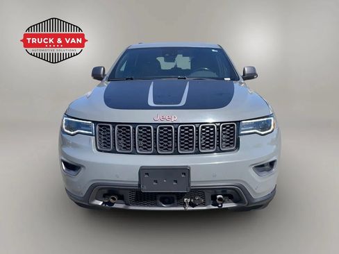 Used 2021 Jeep Grand Cherokee Trailhawk w/ Trailhawk Luxury Group AWD/4WD image 9