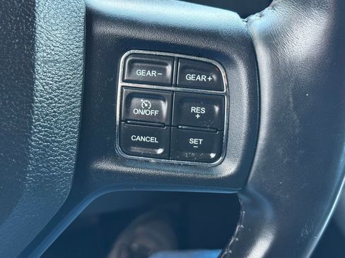 Used 2023 RAM 1500 Express w/ Wheel & Sound Group image 21