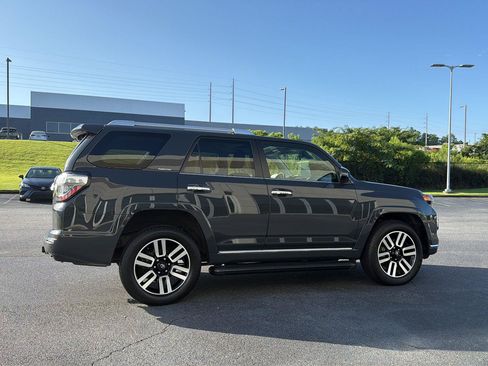 Certified 2024 Toyota 4Runner Limited AWD/4WD image 7