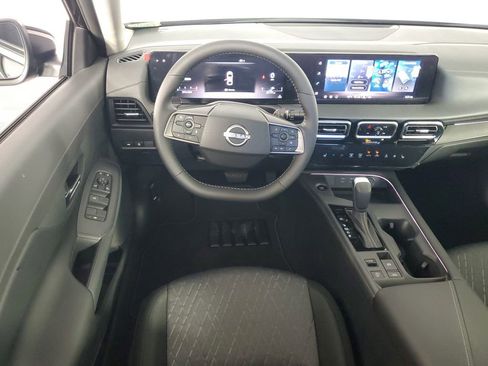 New 2026 Nissan Sentra SV w/ SV Convenience Package FWD image 14