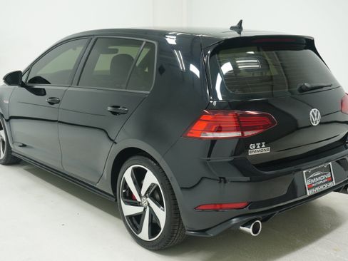 Used 2018 Volkswagen GTI Autobahn FWD image 6