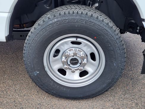New 2026 Ford F350 XL w/ XL Chrome Package image 10