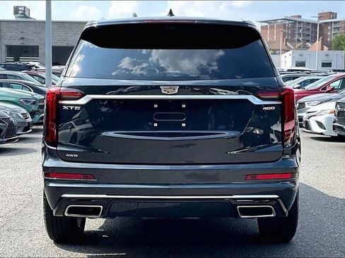 Used 2023 Cadillac XT6 Premium Luxury w/ Platinum Package AWD/4WD image 3
