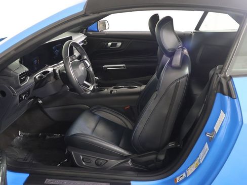 Used 2025 Ford Mustang GT Premium w/ California Special Package RWD image 29