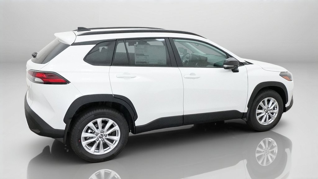 New 2026 Toyota Corolla Cross LE FWD image 13