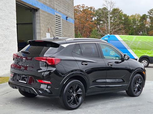 Used 2024 Buick Encore GX Sport Touring w/ Comfort Package image 7