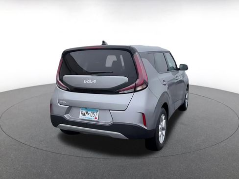 Used 2025 Kia Soul LX w/ LX Technology Package image 14