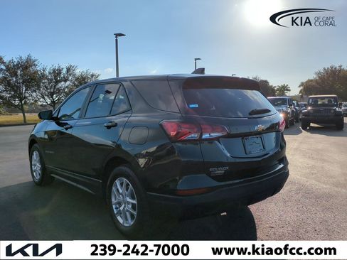 Used 2023 Chevrolet Equinox LS w/ LS Convenience Package image 7