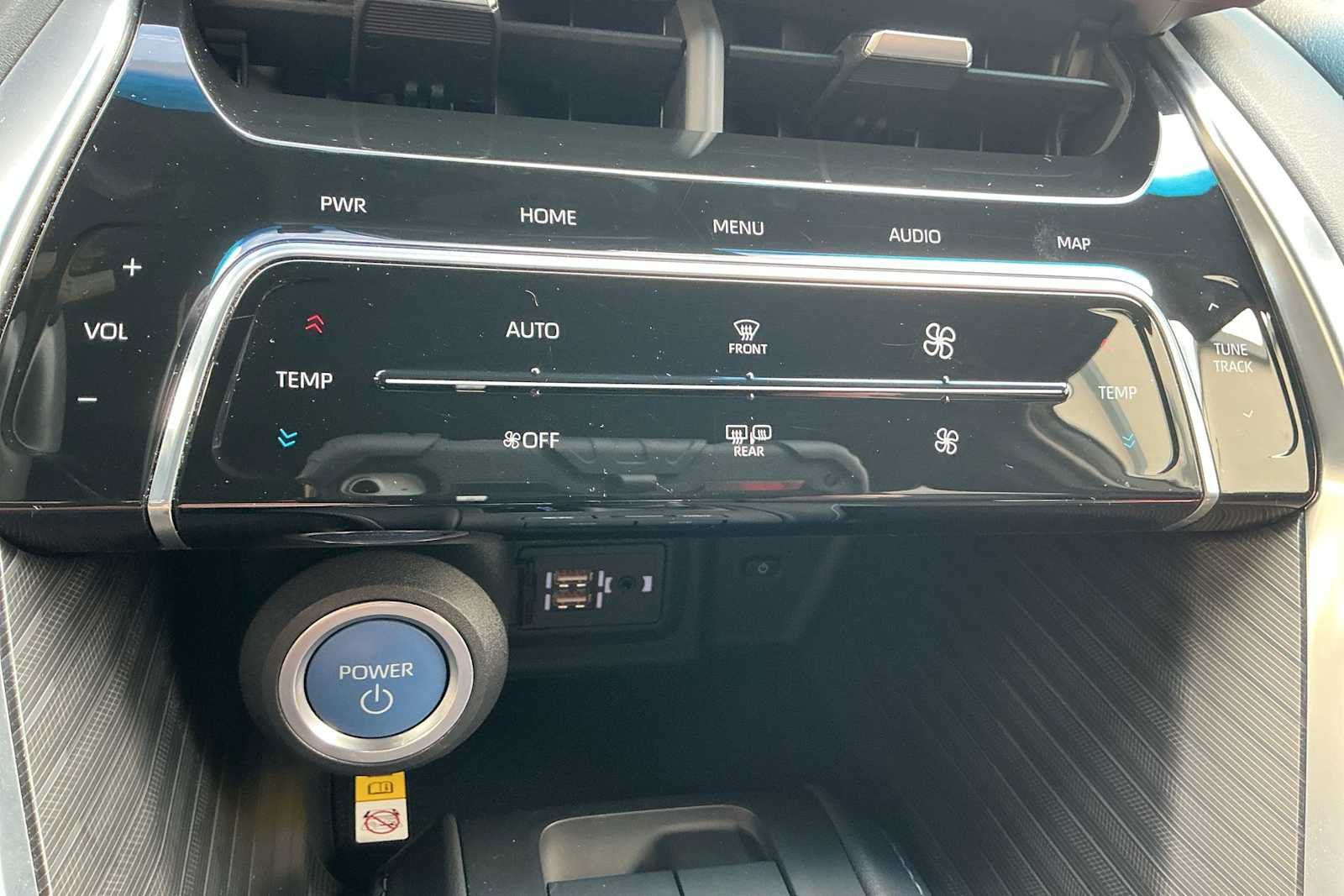 Used 2021 Toyota Venza Limited AWD/4WD image 20