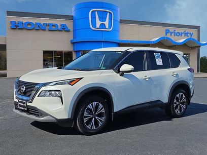 Used 2023 Nissan Rogue SV