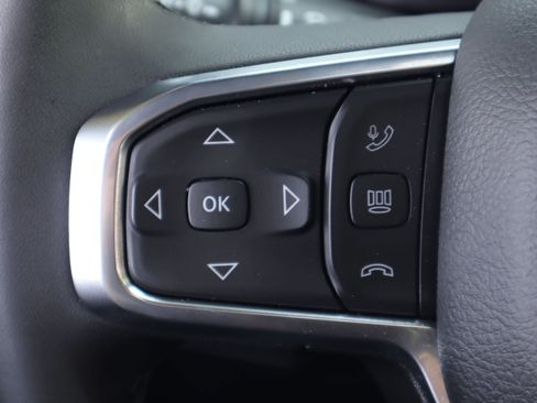 Used 2026 RAM 3500 Laramie AWD/4WD image 17