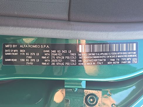 Used 2024 Alfa Romeo Stelvio Quadrifoglio w/ Active Assist Plus Package image 37