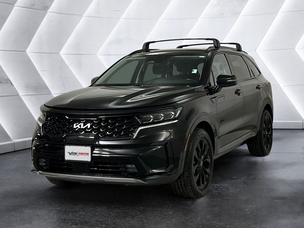 Used 2023 Kia Sorento SX AWD/4WD image 3