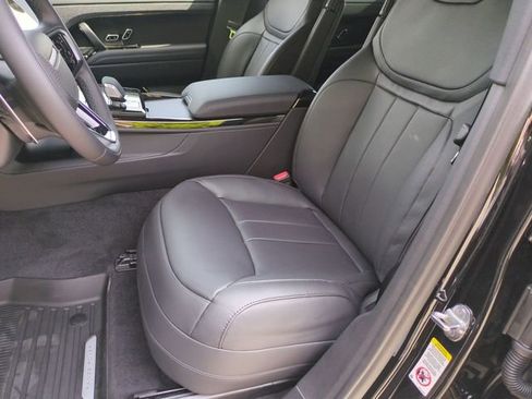 New 2026 Land Rover Range Rover Sport SE AWD/4WD image 12