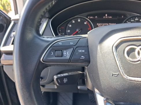 Used 2019 Audi Q5 2.0T Premium w/ Convenience Package AWD/4WD image 16