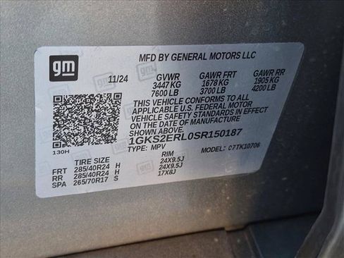 Used 2025 GMC Yukon Denali Ultimate AWD/4WD image 14