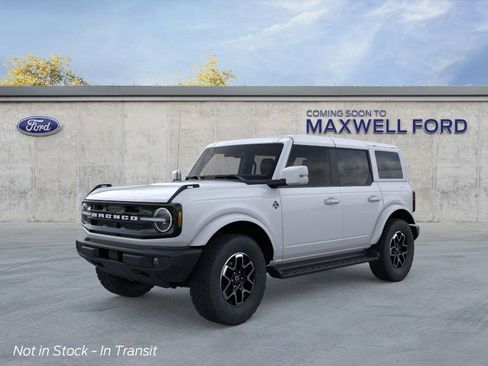 New 2025 Ford Bronco Outer Banks image 23