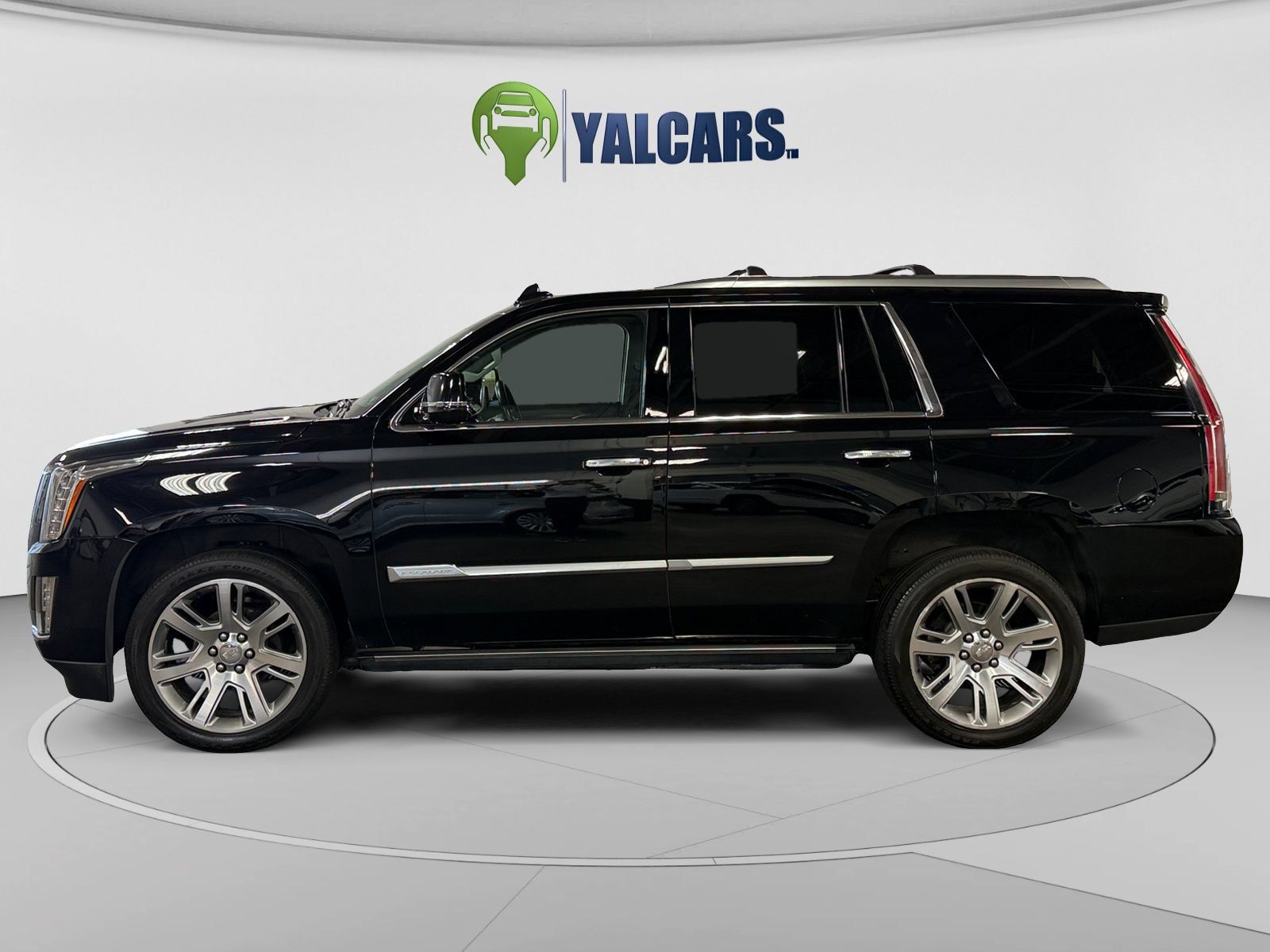 Used 2015 Cadillac Escalade Premium AWD/4WD image 2