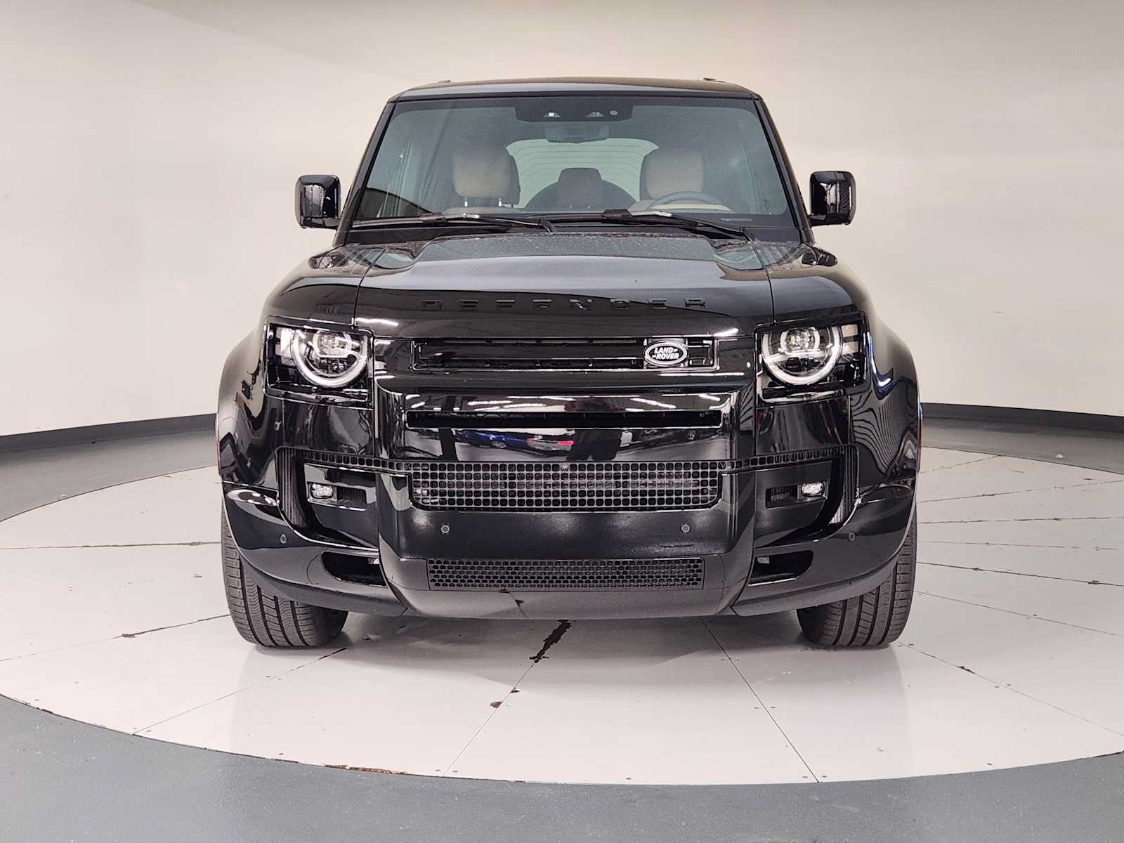 New 2026 Land Rover Defender 110 X-Dynamic SE AWD/4WD image 9