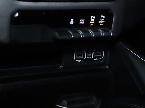 Used 2022 RAM 1500 Big Horn AWD/4WD image 28