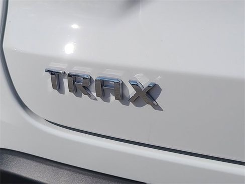 New 2026 Chevrolet Trax LT w/ Driver Confidence Package image 9