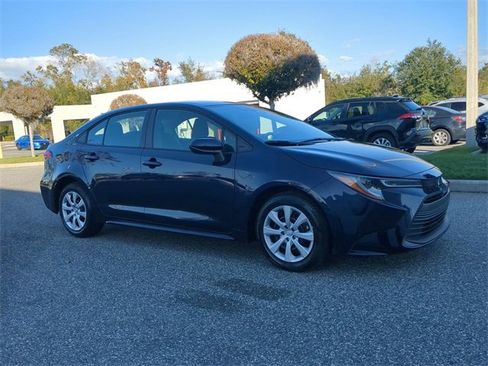 Certified 2023 Toyota Corolla LE image 2