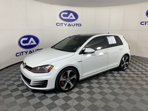 Used 2016 Volkswagen GTI SE w/ Lighting Package (SEL) FWD image 7
