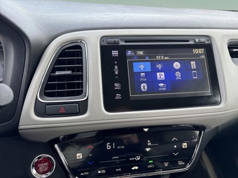 Certified 2018 Honda HR-V EX image 12