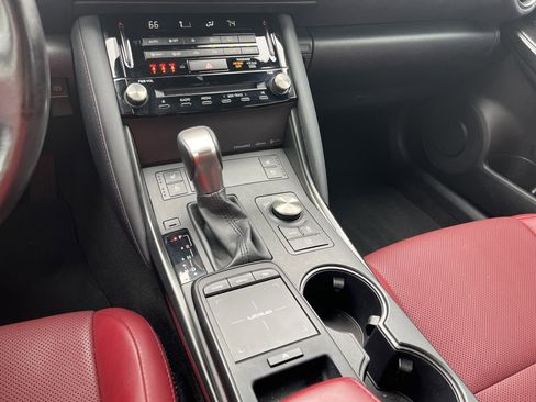 Used 2022 Lexus IS 300 w/ Premium Package image 33
