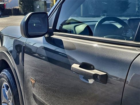 Used 2023 Ford Bronco Sport Badlands image 11