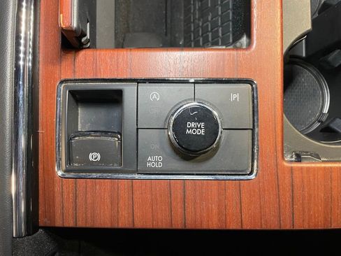 Used 2022 Lincoln Navigator Reserve image 26