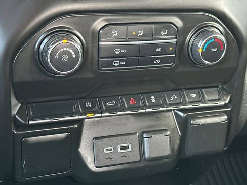 Certified 2021 Chevrolet Silverado 1500 Custom RWD image 26