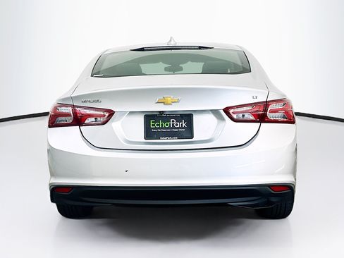 Used 2019 Chevrolet Malibu LT FWD image 7