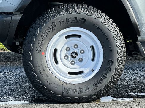 New 2026 Ford Bronco Heritage Edition AWD/4WD image 30