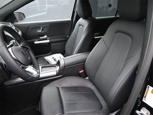 New 2025 Mercedes-Benz GLA 250 image 19