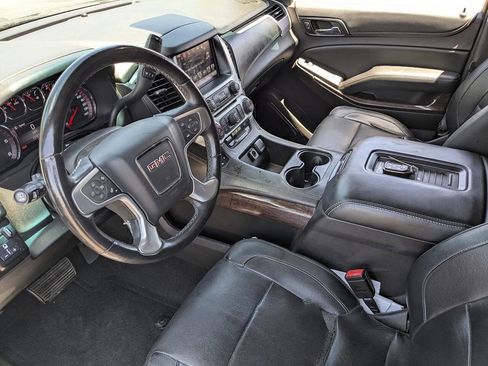 Used 2016 GMC Yukon XL SLT w/ Open Road Package image 20