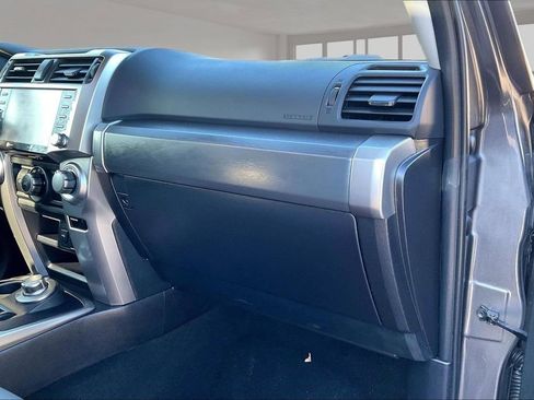 Used 2023 Toyota 4Runner SR5 Premium w/ Moonroof Package AWD/4WD image 26