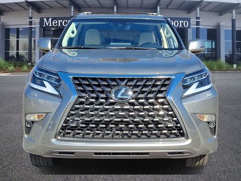 Used 2023 Lexus GX 460 Premium image 2